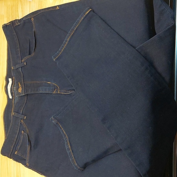 Levi’s Classic Mid Rise Skinny Jeans size 33 Dark wash Cotton Blend Casual - Picture 8 of 8